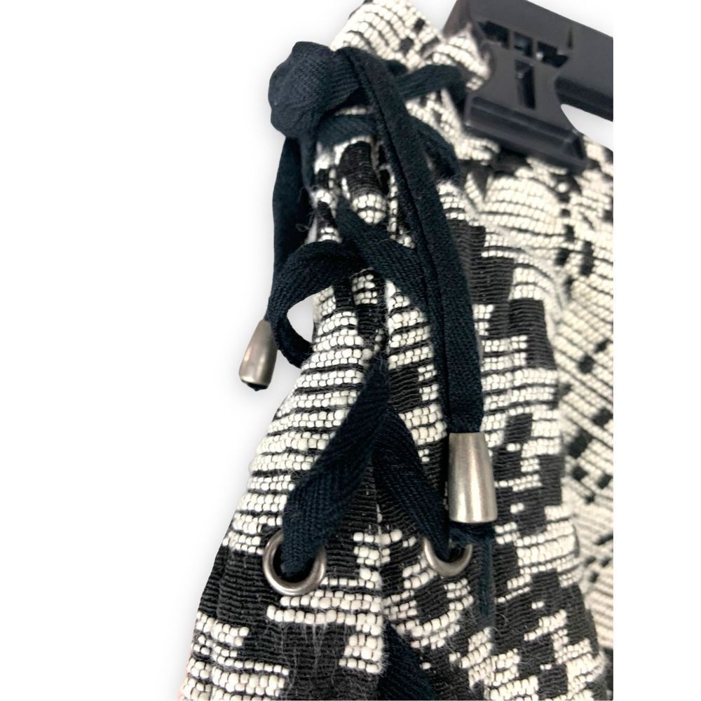 Who What Wear Tie Side Shorts 6 - Picture 3 of 6